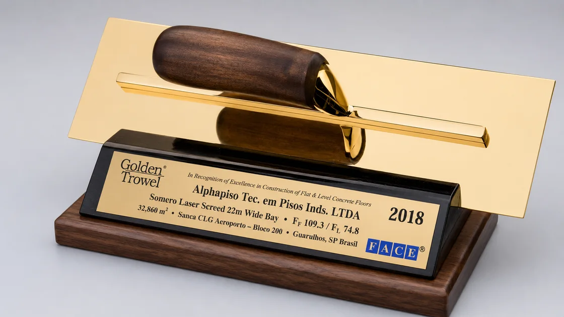Golden Trowel 2018 da FACE referente ao piso do Bloco 200 do CL Aeroporto, executado pela Alphapiso